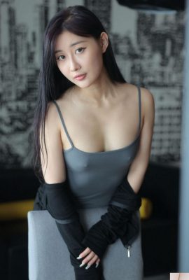 XiuRen model Cina Gu Chuchu pemotretan peribadi berkaki besar versi penuh 21 siaran 8 (140P)