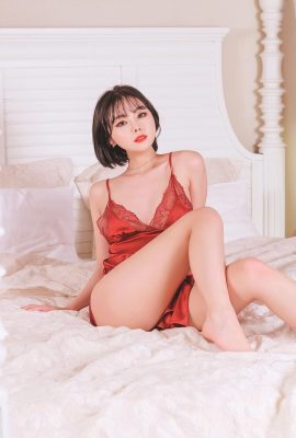 (Yuna) Gadis Korea menggoda payudara dan punggungnya yang panas dan mempunyai susuk tubuh yang baik tanpa menyembunyikan rahsianya (37P)