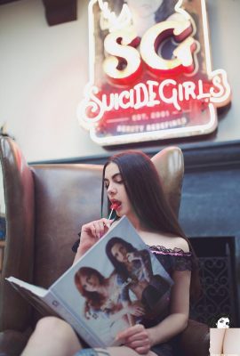 (Suicide Girls) 02 Sep 2023 – Betth – Neon Lolly (49P)