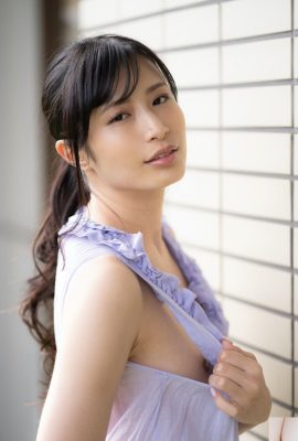 (Nakajo Kanon) Foto terbaharu seorang wanita matang dengan payudara bulat dan lembut membuatkan Internet hangat (17P)
