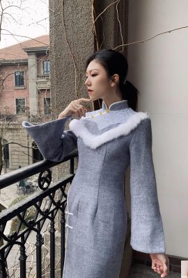 (Koleksi dalam talian) Model XiuRen-Xiao Ziyi Alice “Pakaian Kelabu Sutera Hitam” (Bahagian 1) (80P)