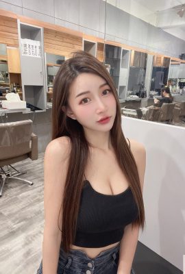 Payudara gadis cantik seksi “Nina Zhang Zhang” yang menggoda mengejutkan penonton dan segera menjadi asas (10P)