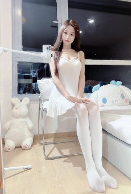 (Koleksi dalam talian) Eksklusif VIP “Cabaran Satu Watak” gadis kebajikan Xiao Mengzi (58P)