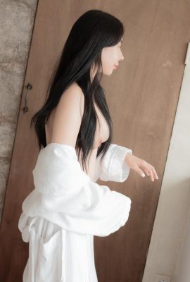 (Malrang) Siapa yang boleh tahan dengan gadis Tiancai Korea dengan payudara dan kaki memakai ini (41P)