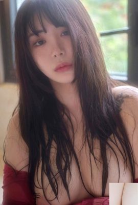 Foto badan basah Wuyo cantik Korea dengan baju tidur burgundy (36P)