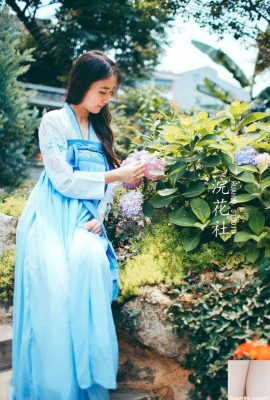 (Kelab Huanhua) Bekerja Model Muda dalam Pakaian Han Gaya Purba – Mao Xinyi (45P)