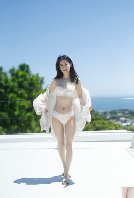 Megumi Uenishi kulit putih bersih berkilat (71P)