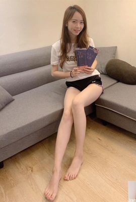 (Koleksi dalam talian) Kaki cantik Gadis Taiwan Zoey album foto kaki panjang putih licin (21P)