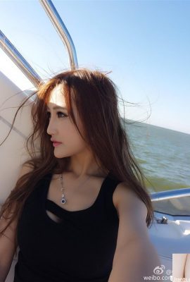 (Selebriti internet Weibo) Model seksi Sun Yuwei (43P)