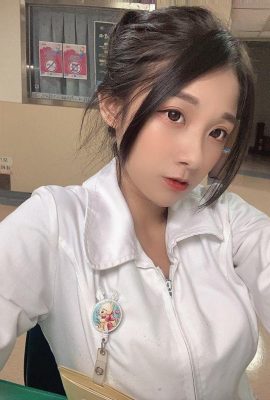 Jururawat cantik “Jururawat Xiaoli” sangat panas sehingga dia memancutkan darah apabila payudaranya terdedah! Saya benar-benar mahu menjaganya dengan baik (10P)