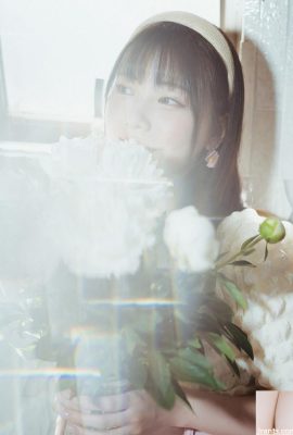 (Ishikawa Mio) Gadis anggun dan cantik itu mempunyai pemandangan panoramik badannya: putih, lembut dan menarik (31P)