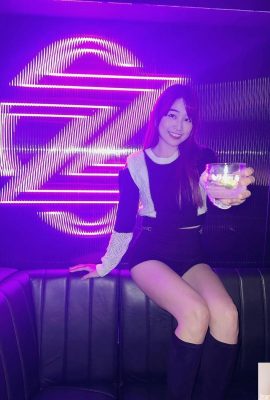 Senyuman cantik gadis Huya “Chen Yi” membuatkan orang penuh cinta dan bertenaga (10P)