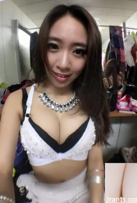 Bukan hanya pendedahan payudara yang menjadikan orang hebat, penari kelab malam pic “Zhang Fangyi” mempunyai punggung yang paling cantik (14P)