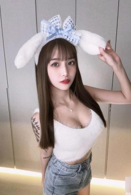 Gadis panas “Ha Geng” sangat comel dan seksi dengan susuk tubuh putih dan lembut yang membuatkan orang ramai gementar dalam siaran langsungnya (10P)