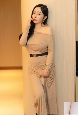 Keindahan dunia, Yun Er, terdedah dalam pakaian langsing dalam ruang hampa (45P)