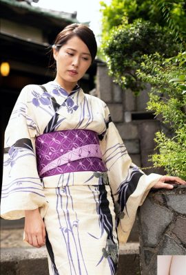 Miho Tsuno Yukata dan kulit kosong (121P)