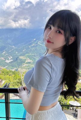 Siaran langsung hottie “Yili” mempunyai senyuman manis yang mengubat hati orang ramai, payudaranya yang cantik besar, bulat dan sangat membonjol (10P).