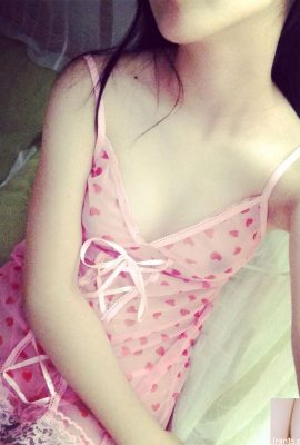 (Selebriti Internet) Gambar Kebajikan Foto Peribadi Loli Tracy Tlxwsg 3 (70P)