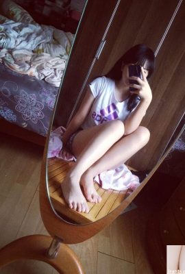 (Selebriti Internet) Gambar kebajikan foto peribadi Loli Tracy Tlxwsg 1 (100P)