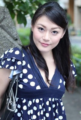 Perjalanan perniagaan teman lelaki menghiburkan isterinya Kyoko Nakajima (34p)