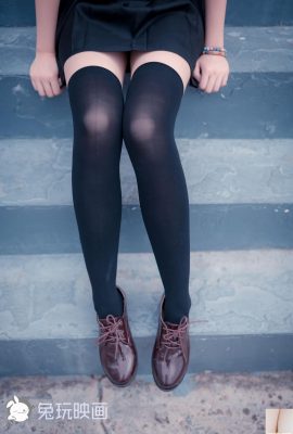 (Arnab Bermain Dengan Filem) – Kucing adalah The Cutest (41p)