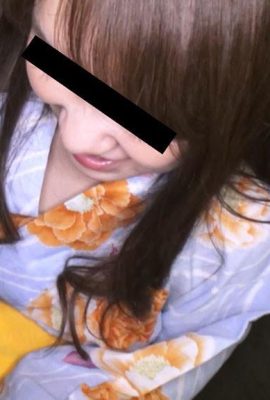 Sawamura Masako: Saya mendapat blowjob dari seorang gadis Yukata (21p)
