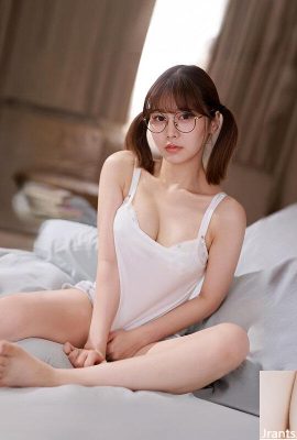 Oo Miyu: Ketika dia kembali ke rumah ibu bapanya, dia bertemu dengan bekas teman sekelasnya lagi … payudara besar dan ghaibnya begitu erotis … (27p)