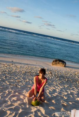 (Rukawa Rina) Tokoh cantik sangat seksi sehingga menangkap hati peminat (39p)
