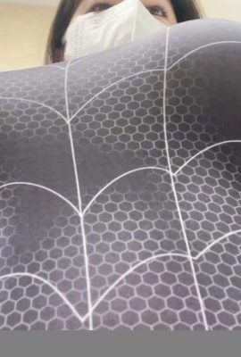 Gadis dengan bayi perempuan-Spider-Woman (49p)