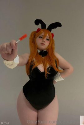 Ketua Pegawai Eksekutif Gothicc – Bunny Asuka (16p)