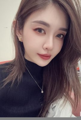 Gadis Payudara Besar “Treasure Guo” penuh dengan godaan (20p)