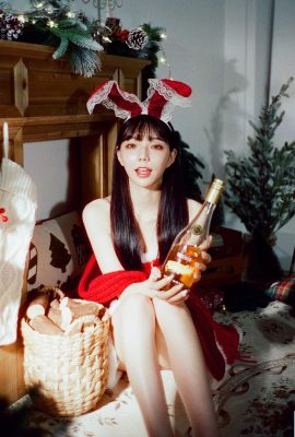 “Jiujiu adalah Wu Cimin” menunjukkan tokoh lembut dan pesona (23p)