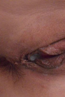 Isteri berambut pendek dengan keinginan yang tidak berpuas hati dan bersenang-senang ketika dia bertemu usia tua (33p)