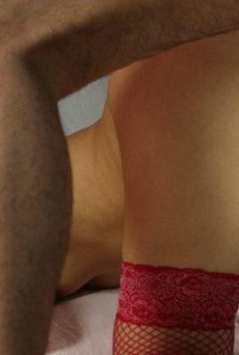 Gadis muda itu begitu pandai mempunyai pussy, dia begitu sesat (15p)