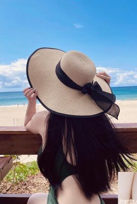 “Rainie Ye” Saya hanya menyedari bahawa angka saya sangat tidak normal apabila saya berubah menjadi bikini (10p)