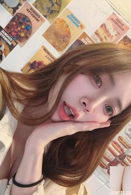 Gadis yang manis dan cantik “Shui Honey T-Huo mengupah Wu Tongying? (10p)