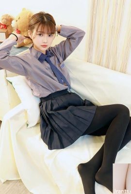 Badan yang wangi “Jierong” membuat orang mahu mengambil gigitan (10p)