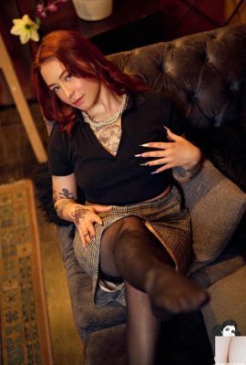 (Suicide Girls) 14 Mei 2025 – scolw – keseronokan dan nafsu (44p)