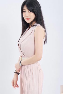 Kecantikan kecantikan sekolah “Feng Yingying” sangat menggoda (10p)