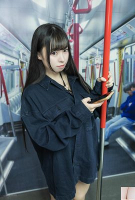 (Koleksi Dalam Talian) Littlesshine Qing’er-Model muda yang murni dan cantik menafsirkan plot di dalam trem-1