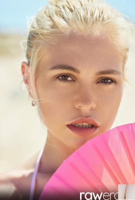 (Erotik mentah) 23 Mei 2025 – Margot Gajewska Beach Rose (35p)