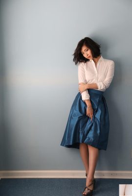 (Yuka Kurashita) Ia sangat cantik sehingga ia membuat orang tidak dapat bernafas! Menunjukkan kaki yang cantik tidak dapat ditanggung (46p)