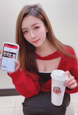 Kakak manis “kuning telur kecil” sangat busuk kaki panjang (10p)