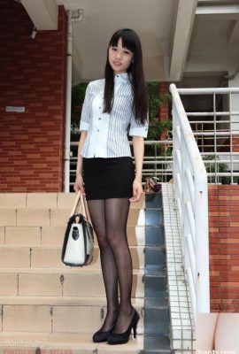 Apa penampilan yang segar, cantik dan murni, dewi stoking hitam (21p)