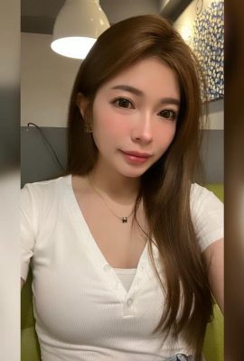 Payudara yang indah, kuda kecil “Xue Rohan” mempunyai puncak berganda yang bangga dan menakjubkan (10p)