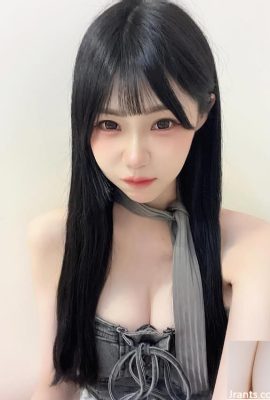 Syaitan kecil seksi “Sister Lin” mempunyai godaan yang hebat (10p)