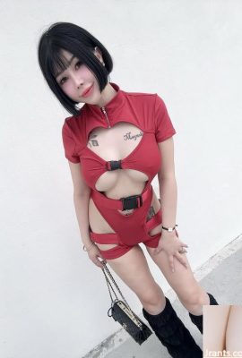 Tubuh “Zhang CC” bukan sahaja seksi tetapi juga menawan … (10p)
