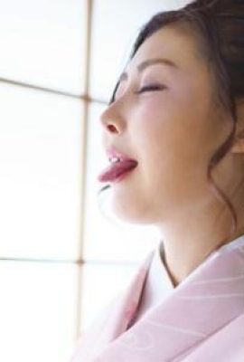 Rasa Asia yang cantik dan pantat lelaki sebelum seks (10p)