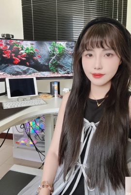 Kecantikan elegan “Chen Ningcai” tersenyum manis ke dalam hati anda (10p)