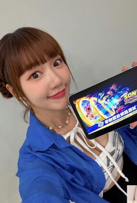 Wajah “Yangyang Lynn” yang indah dan angka yang sempurna menarik peminat yang tak terhitung jumlahnya (10p)